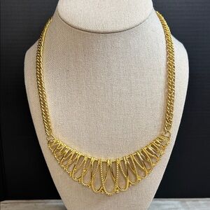 Elegant Gold Necklace